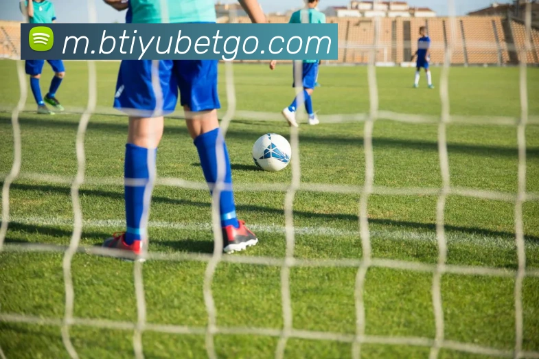 B体育APP 体育赛事宣传图