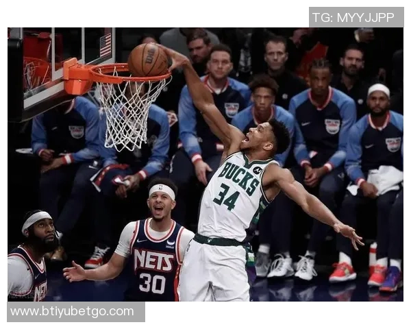 字母哥半场表现抢眼13分钟内砍下14分5篮板罚球全中展现实力